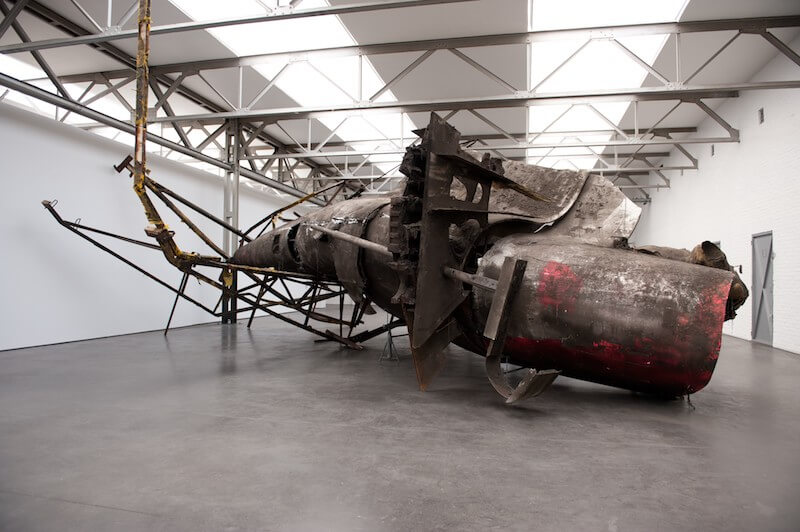 Peter Buggenhout, "What the fuck… (Maison Rouge piece)", 2010 Installationsansicht De Pont Museum, Tilburg (NL) · © Dirk Pauwels