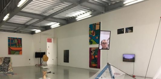 „Going Headless“, Kuration Gastprofessorin Övül Ö. Durmuşoğlu, Ausstellungshalle AdBK Nürnberg 2017, Jahresausstellung
