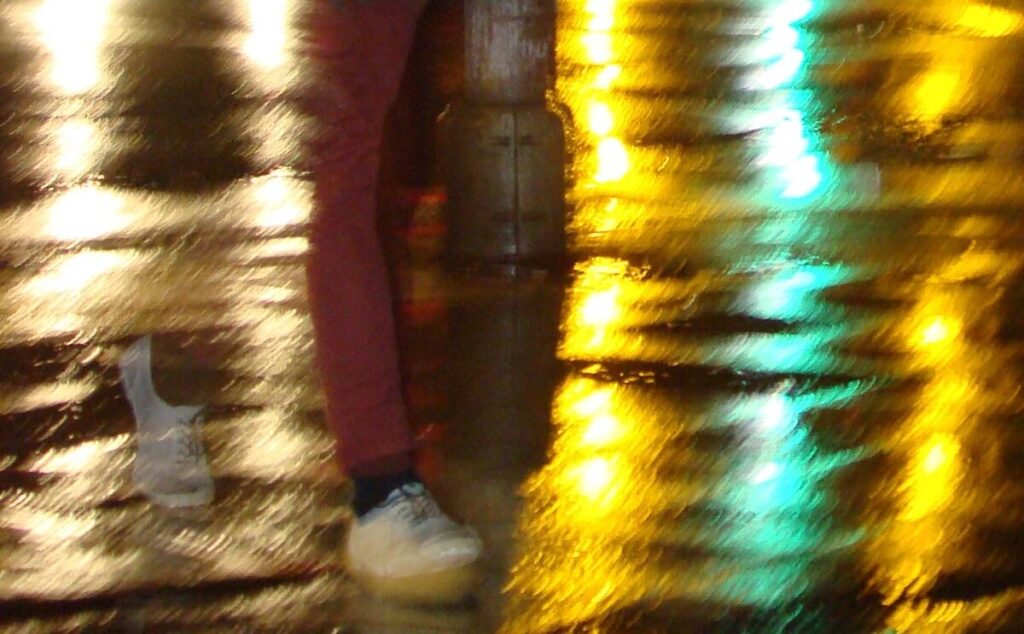Gold im November - Lilith Milkyway