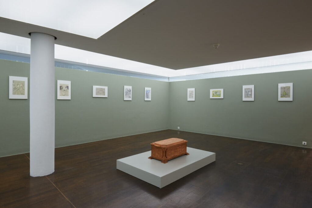 Ausstellungsansicht Albert Leo Peil – Ein Zeichner und Grandseigneur, Foto: Annette Kradisch