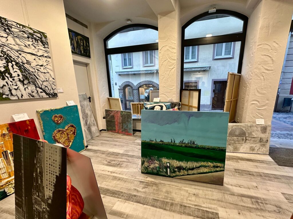 Zeitgenössische Skulptur in der Galerie Pennello Ansbach